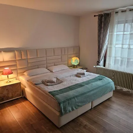 Apartment Schoene Am Georgenberg Reutlingen